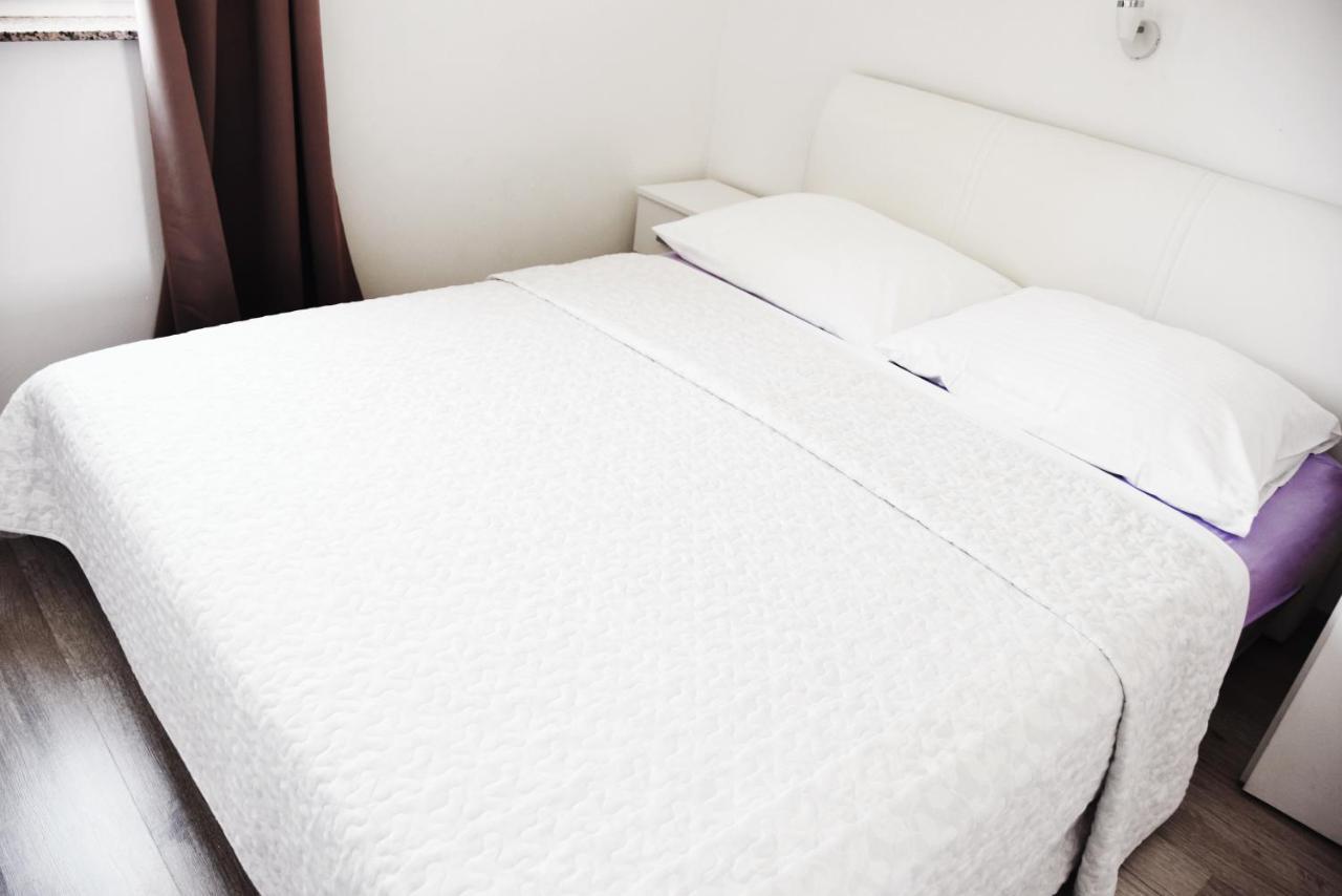 ראב Rab Apartments Aurora מראה חיצוני תמונה