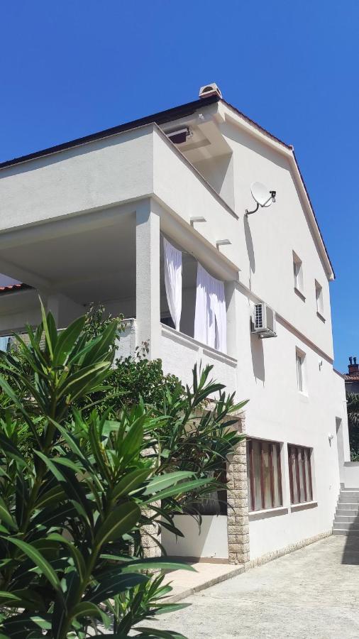 ראב Rab Apartments Aurora מראה חיצוני תמונה