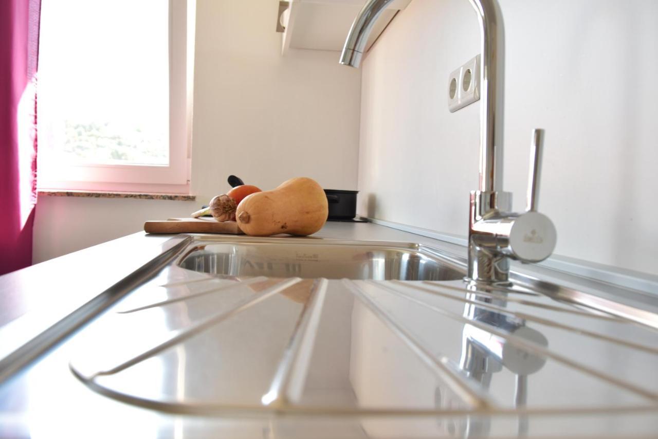 ראב Rab Apartments Aurora מראה חיצוני תמונה
